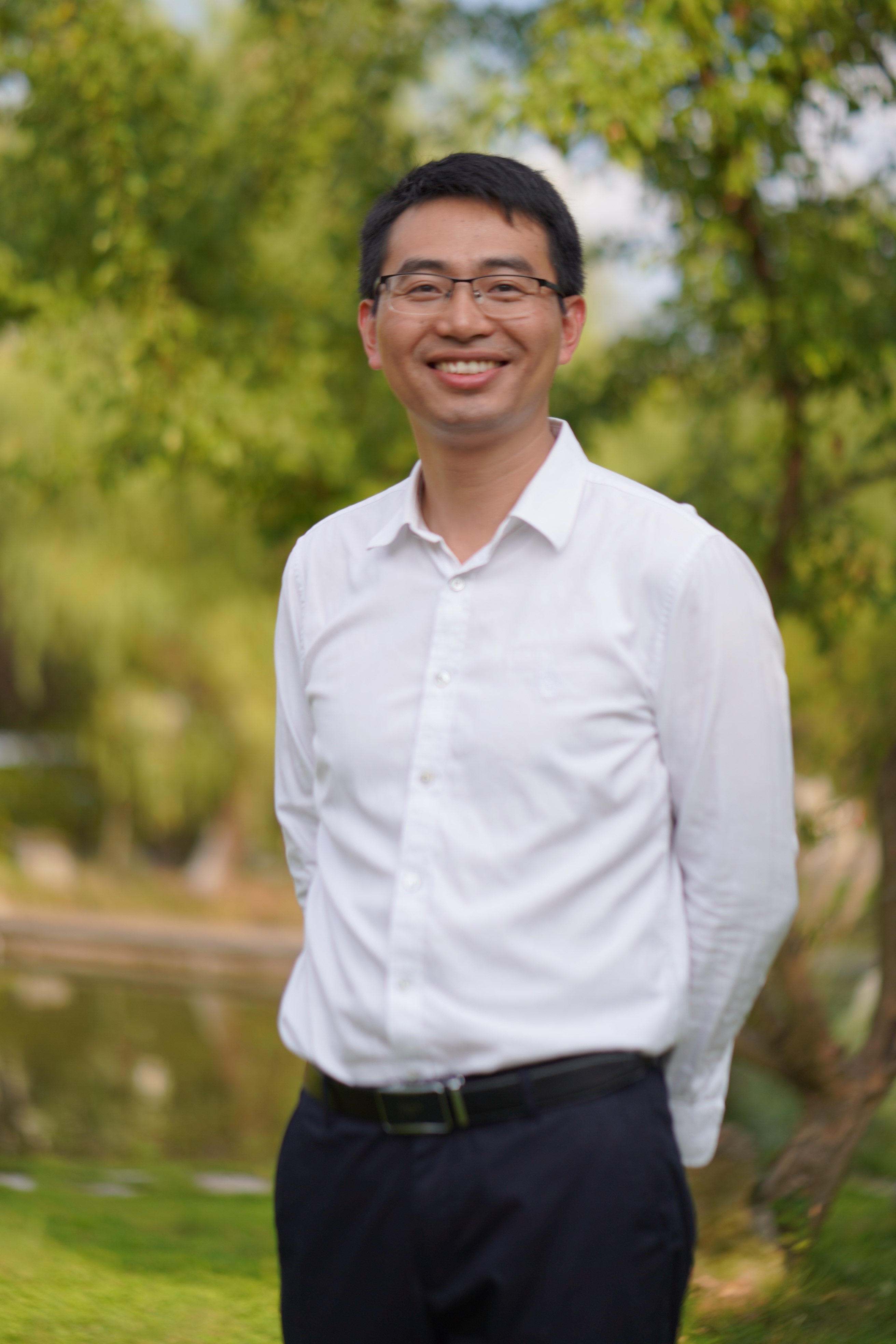 党总支书记 杨飞